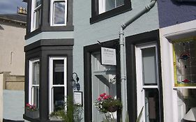 Bythesea Guest House